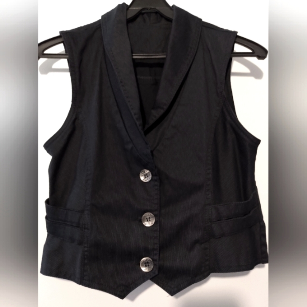 Black Sleeveless Women's Vest Small Medium